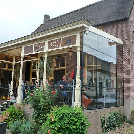 'T Oude Veerhuis Heerewaarden Luaran gambar
